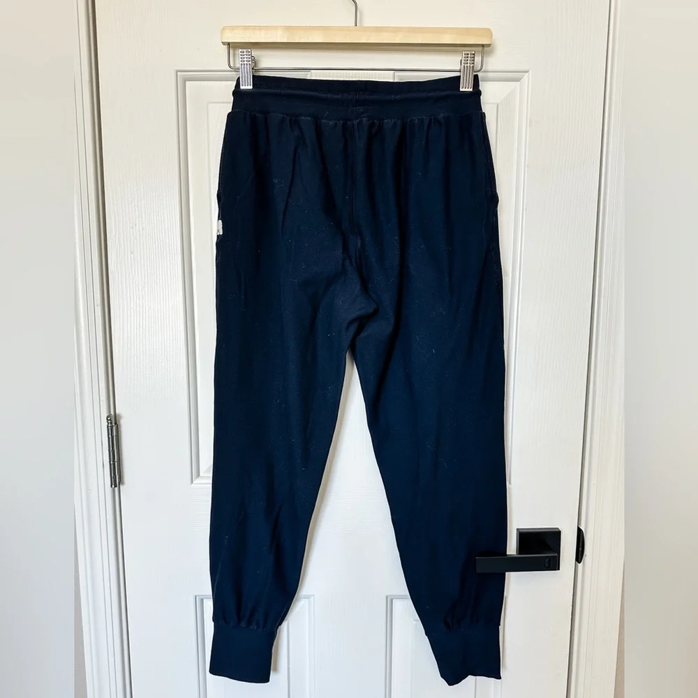 Vuori Women’s Black Jogger Pants - Size X-Small